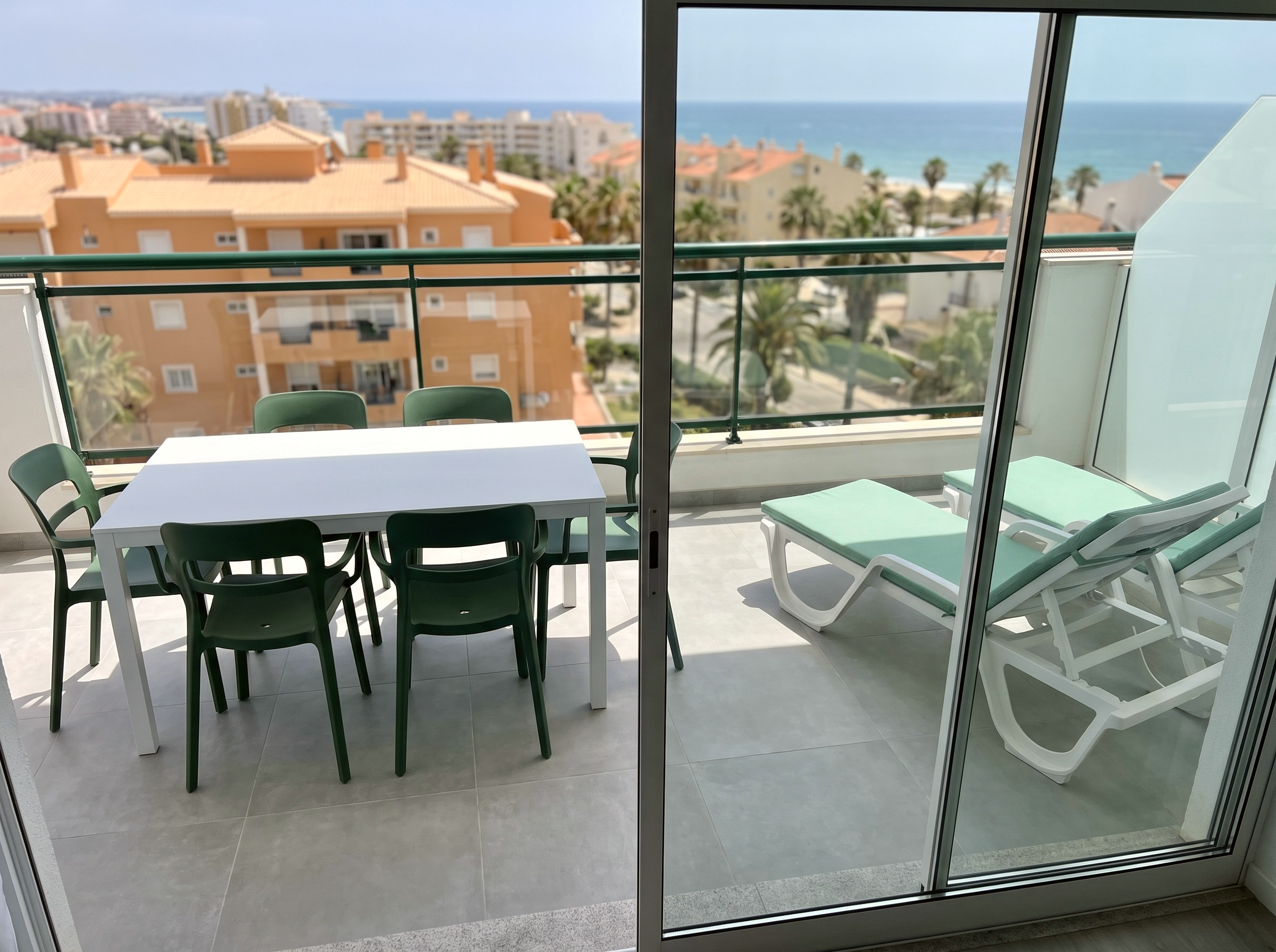 The Emerald Penthouse – Praia da Rocha - Penthouse with city and sea view terrace and private garage in Portimão, Portugal